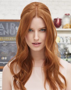apm_modella_precious-nature_capelli-colorati